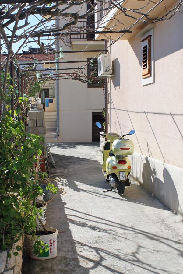 Apartments With A Parking Space Supetar, Brac - 6037 Zewnętrze zdjęcie