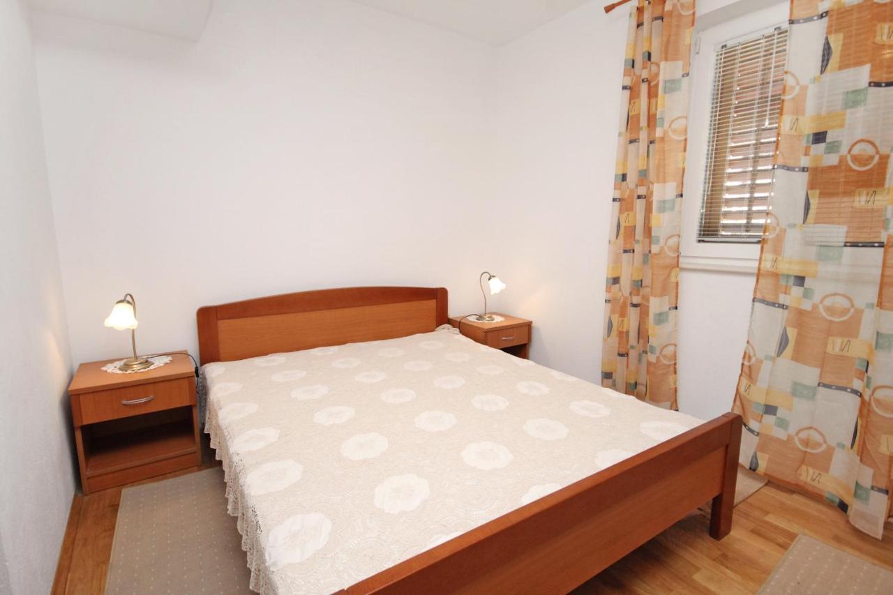 Apartments With A Parking Space Supetar, Brac - 6037 Zewnętrze zdjęcie